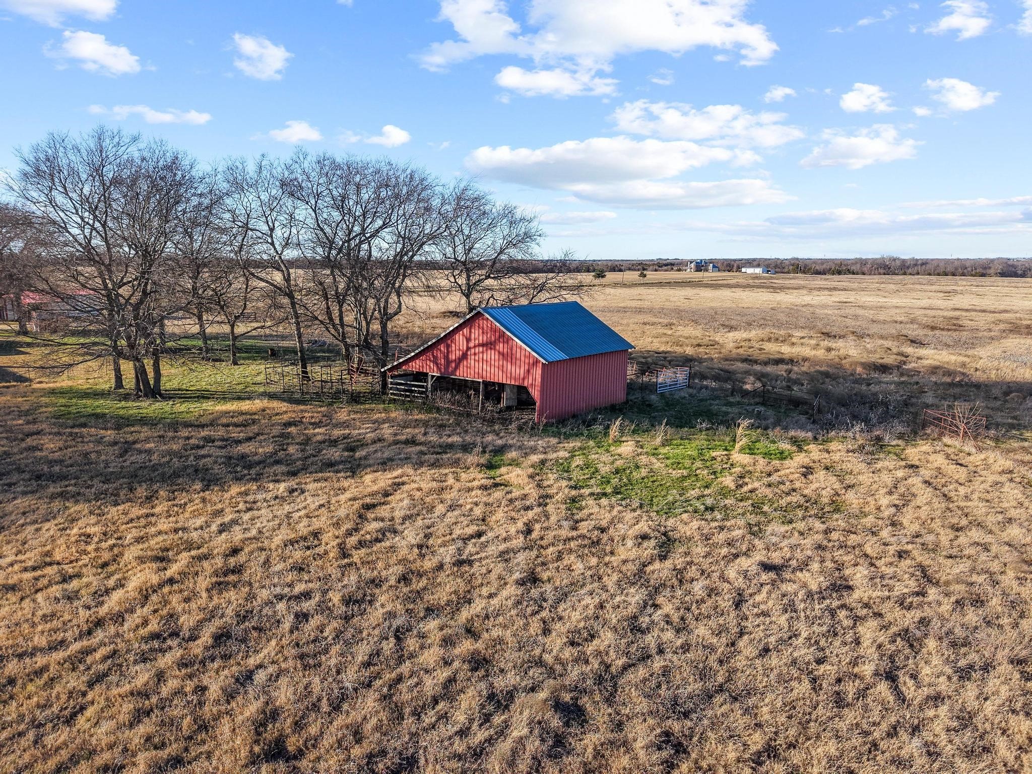 1858 Farm Road 1506 Paris TX 75460