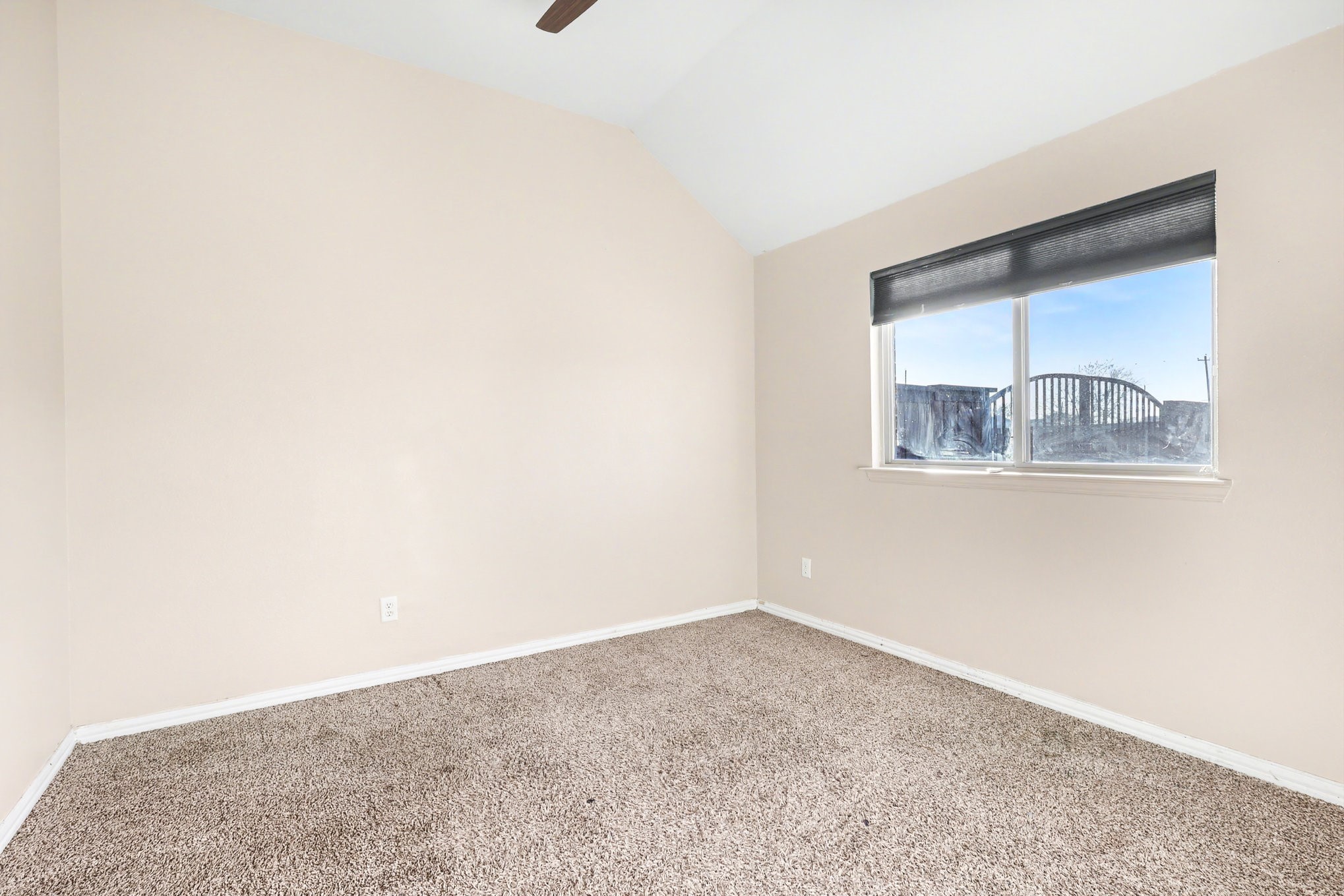 106 Cardiff Lane Waxahachie TX 75167