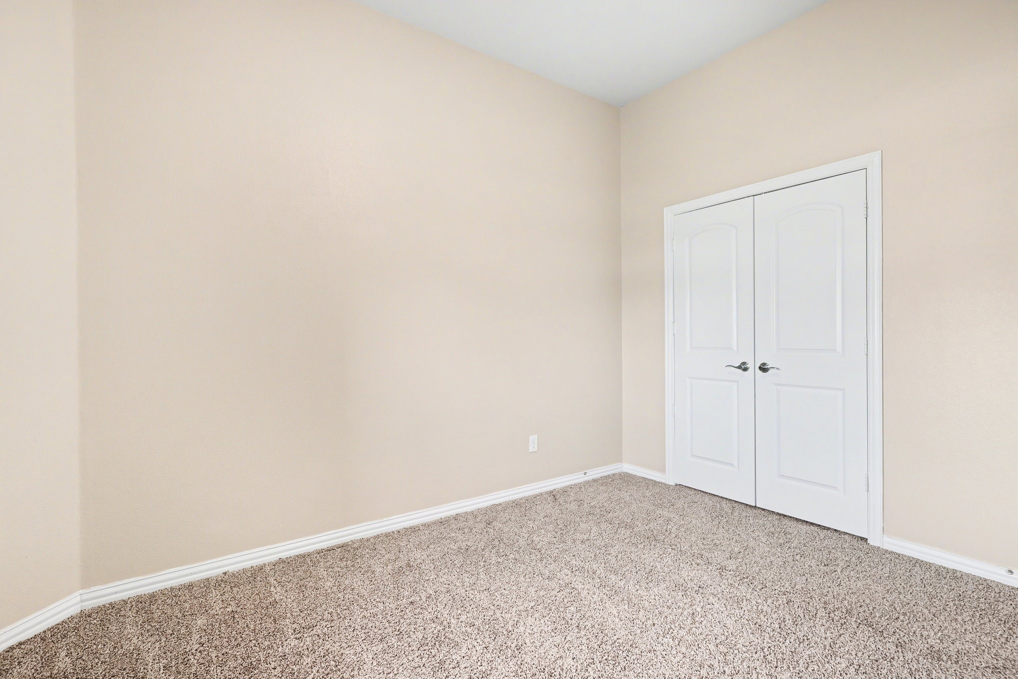 106 Cardiff Lane Waxahachie TX 75167