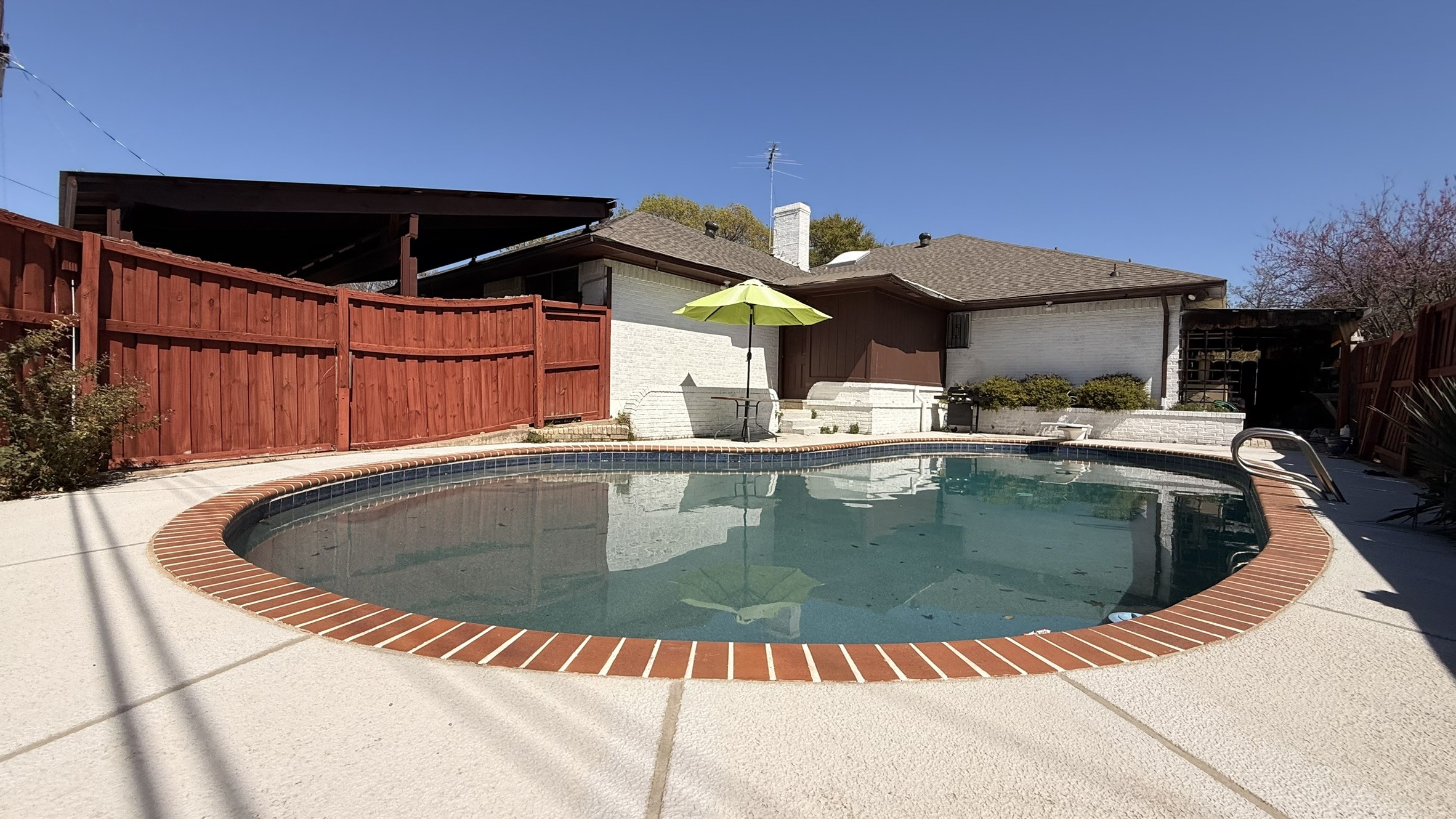 9415 Arborhill Drive Dallas TX 75243