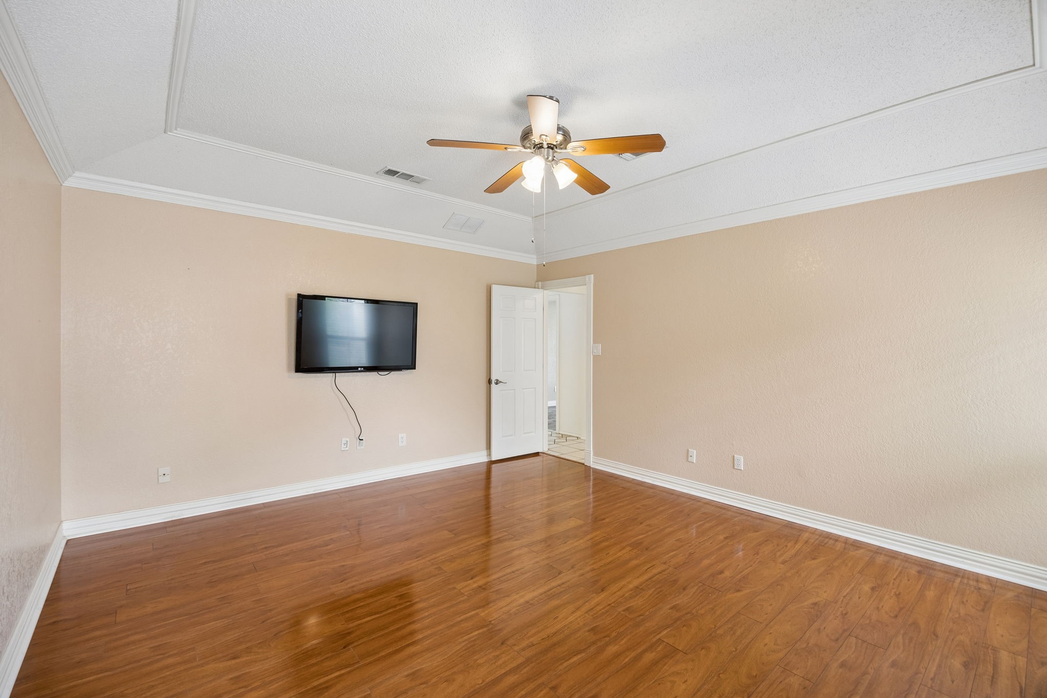 5401 Oak Branch Drive Arlington TX 76016