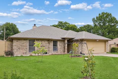 5401 Oak Branch Drive Arlington TX 76016