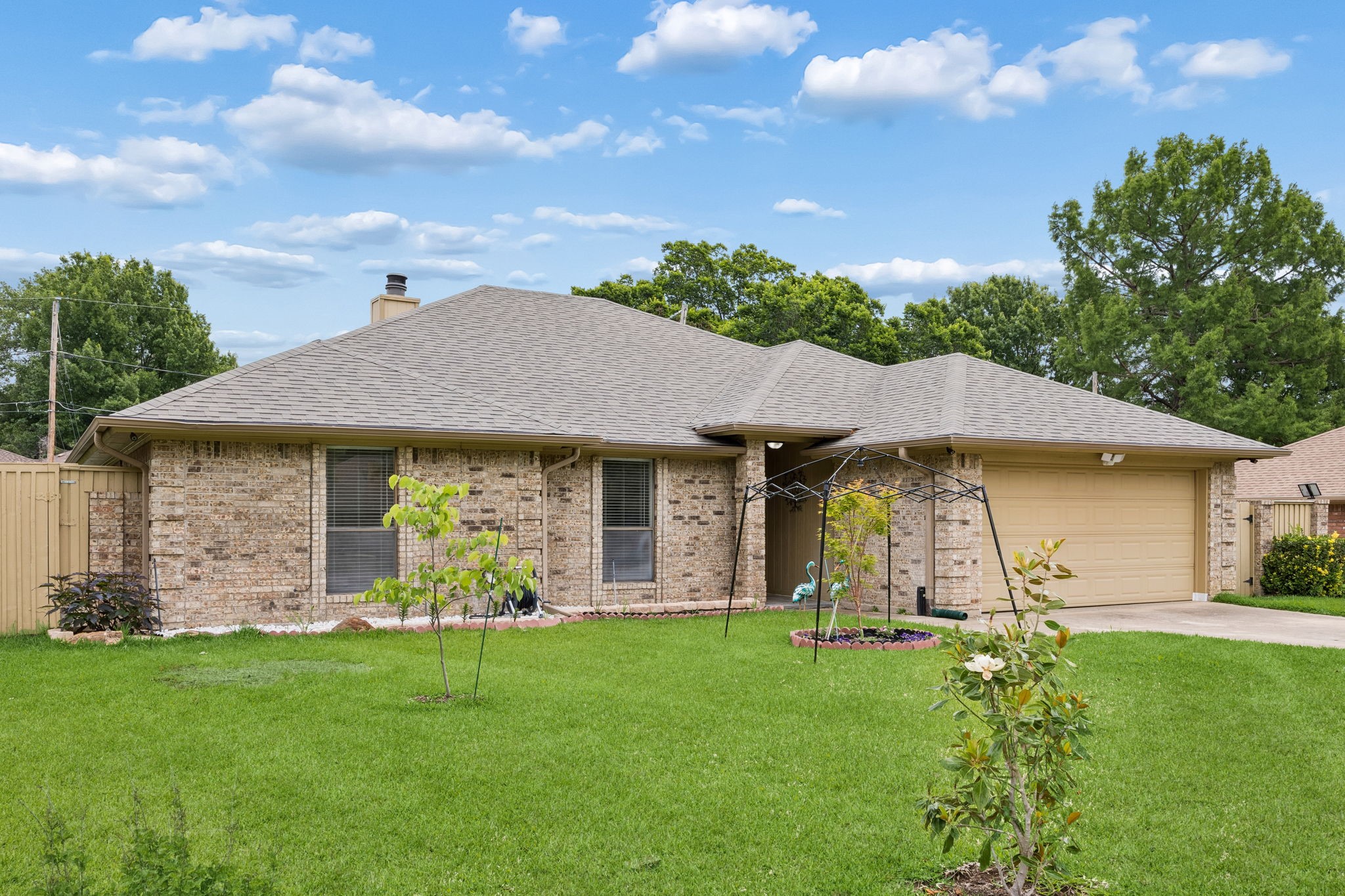 5401 Oak Branch Drive Arlington TX 76016