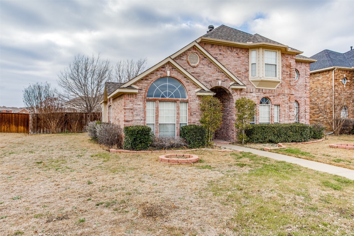 421 White Stone Hill Drive Desoto TX 75115