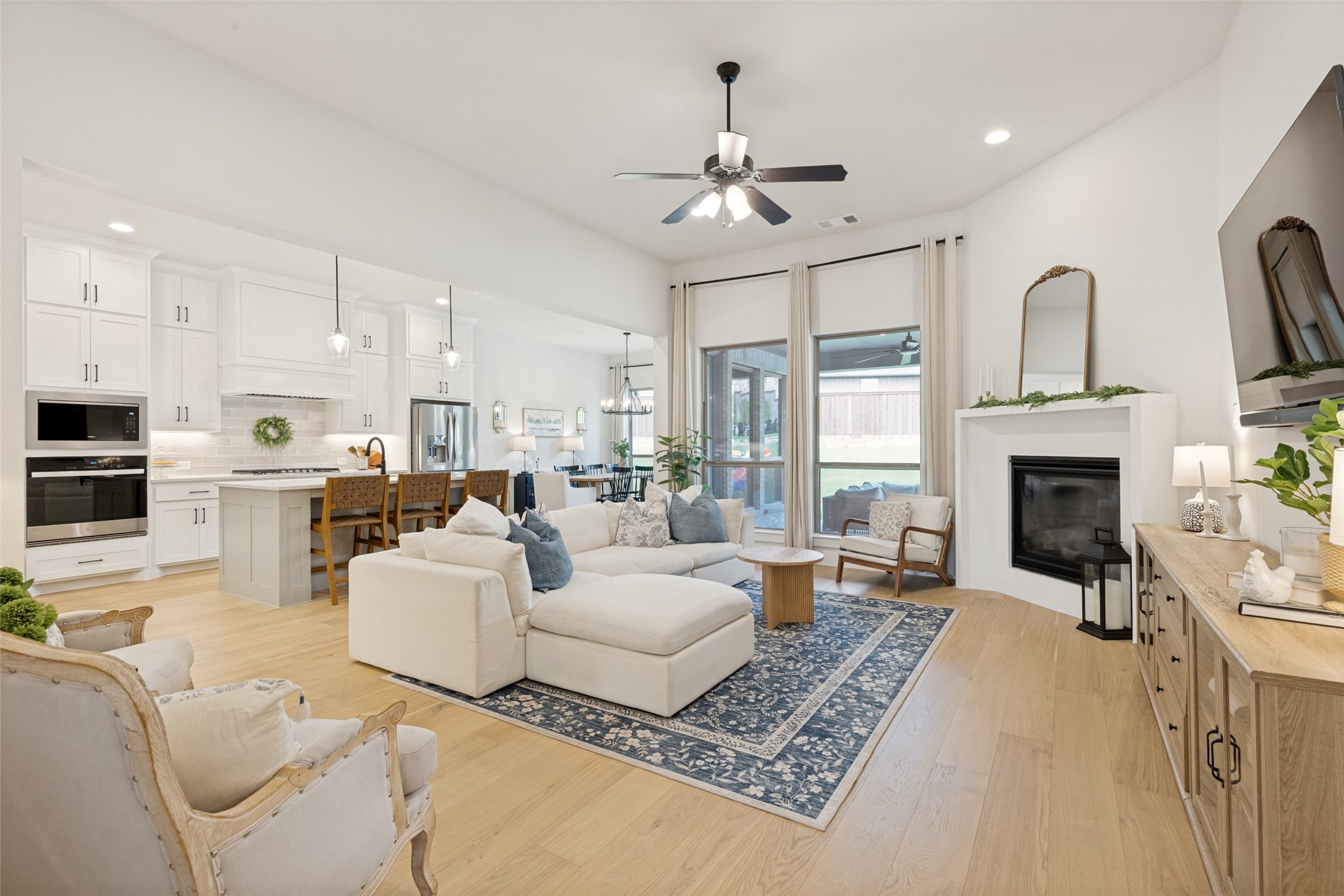 141 Longhorn Bend Rhome TX 76078
