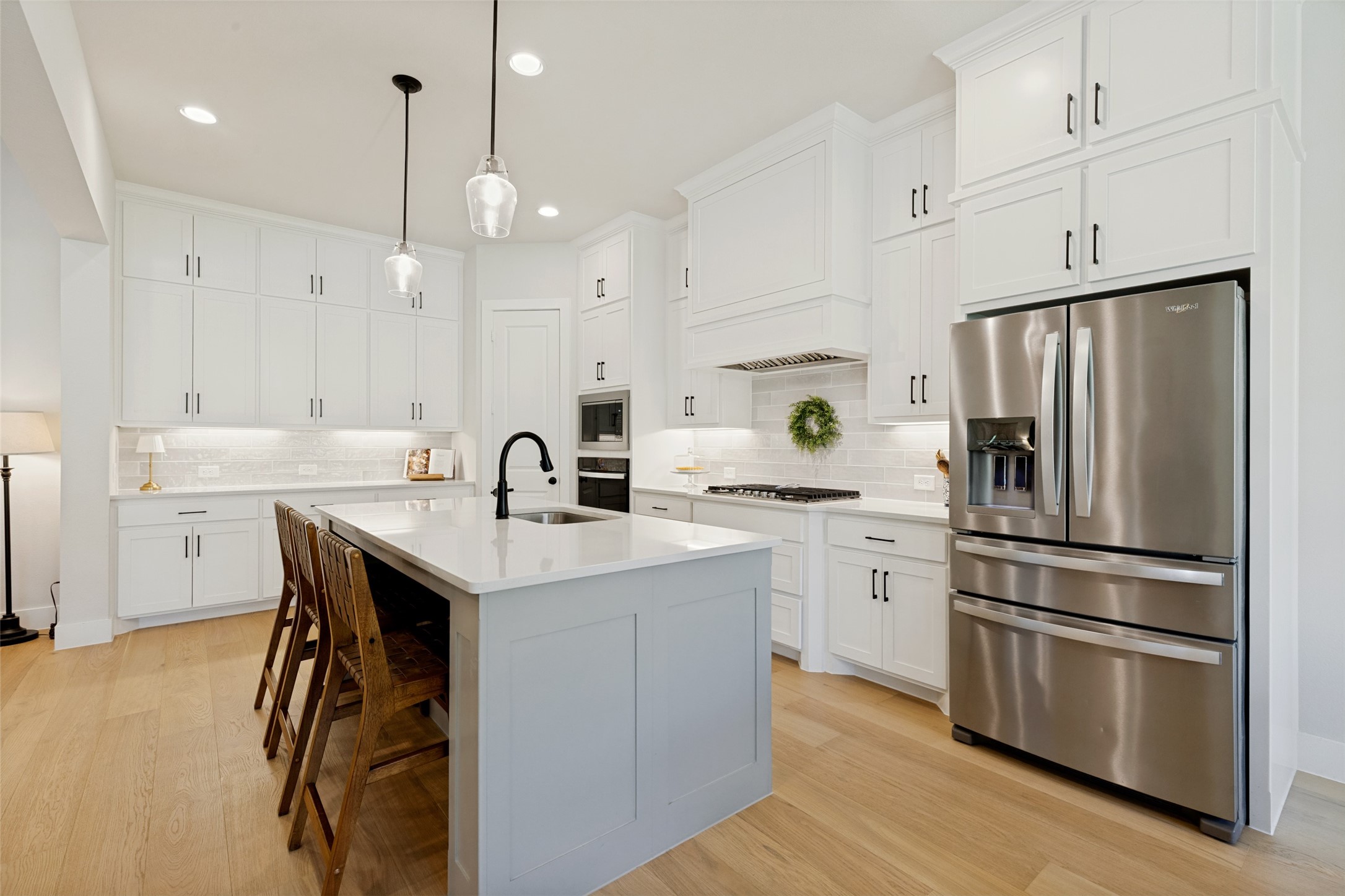 141 Longhorn Bend Rhome TX 76078