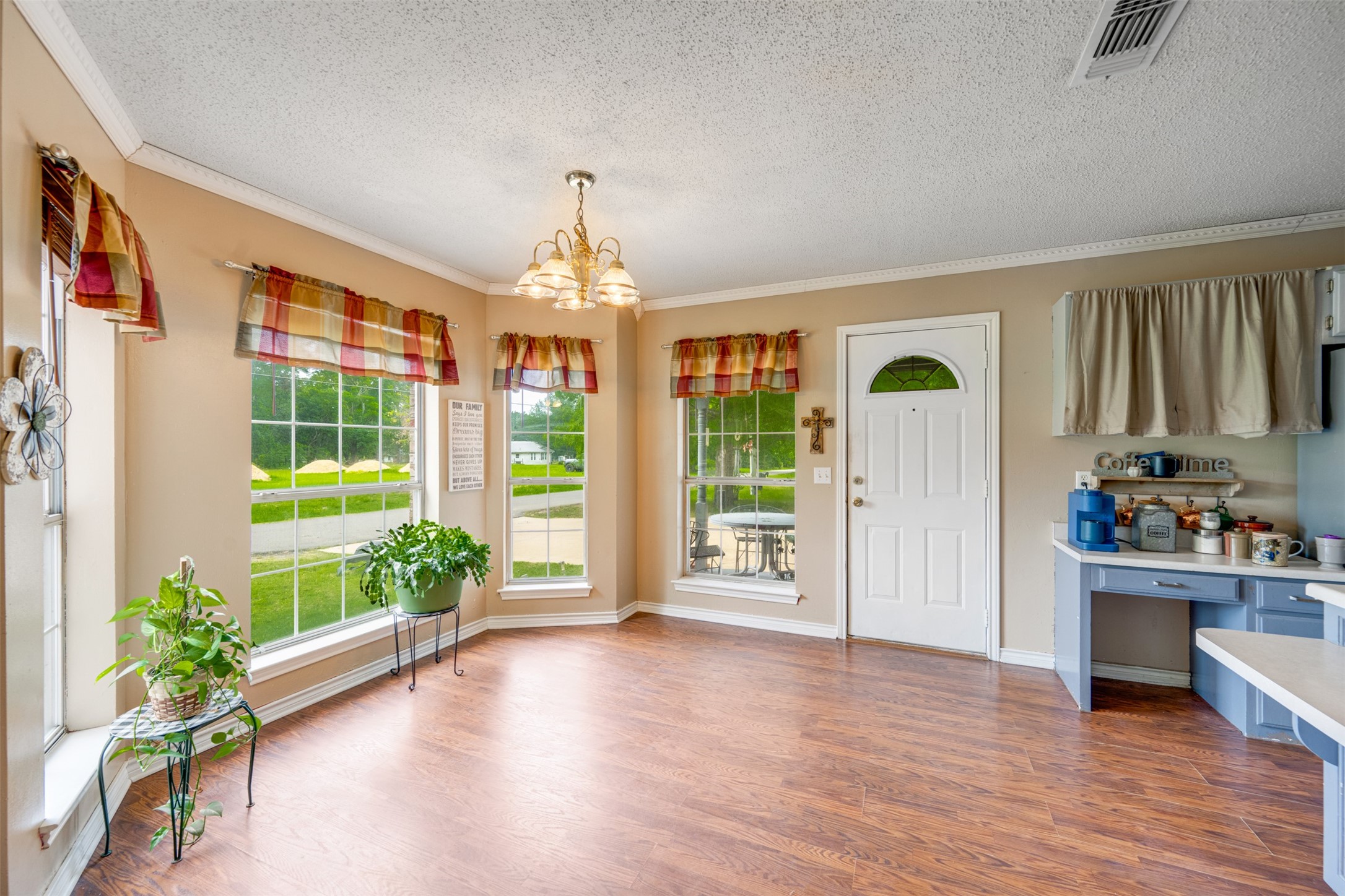 448 S Bryson Street Bogata TX 75417