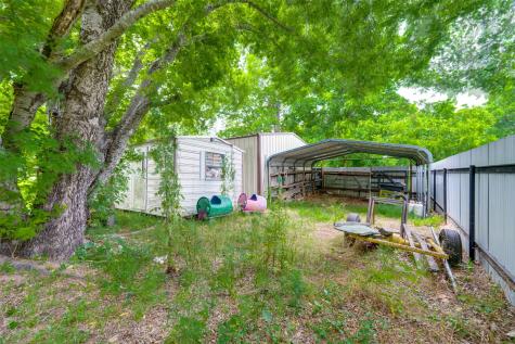 448 S Bryson Street Bogata TX 75417