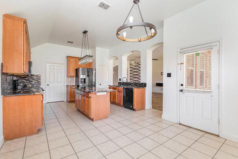 601 Valencia Drive Arlington TX 76002