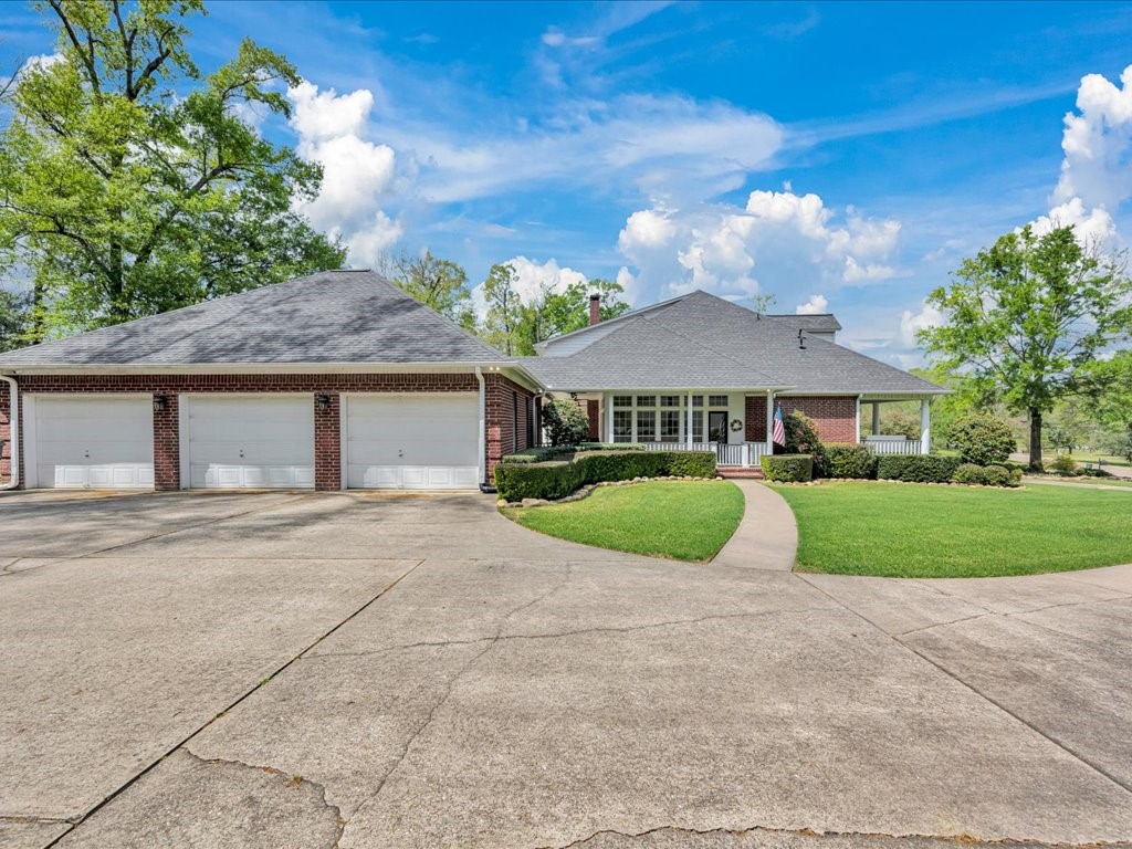 1808 Columbine Drive Lufkin TX 75904