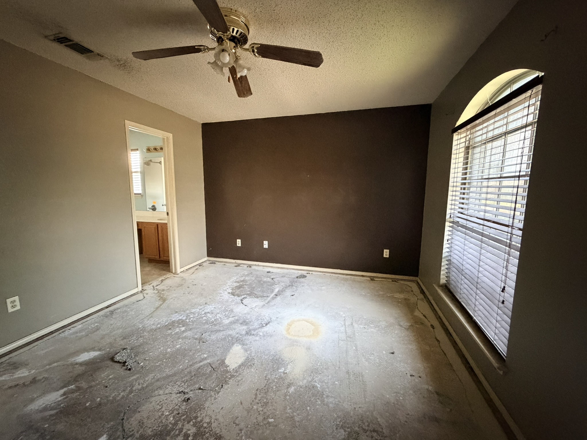 2616 Helen Lane Mesquite TX 75181