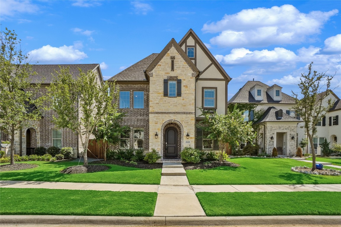 2840 Amesbury The Colony TX 75056