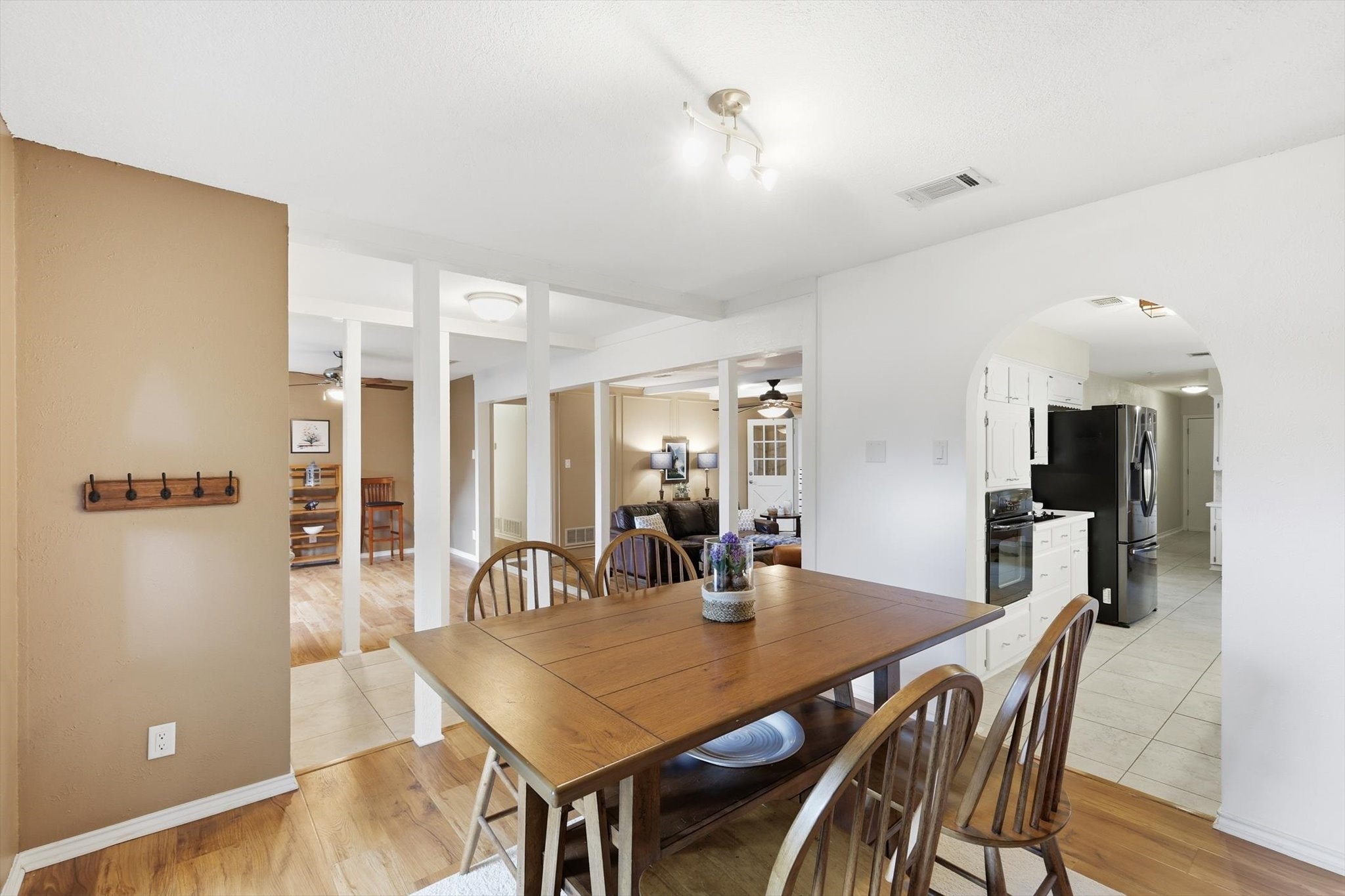 1306 Drexel Drive Irving TX 75061