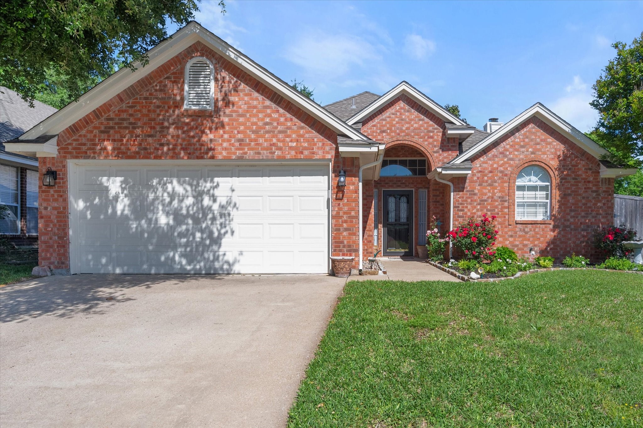 4951 Brazoswood Circle Arlington TX 76017