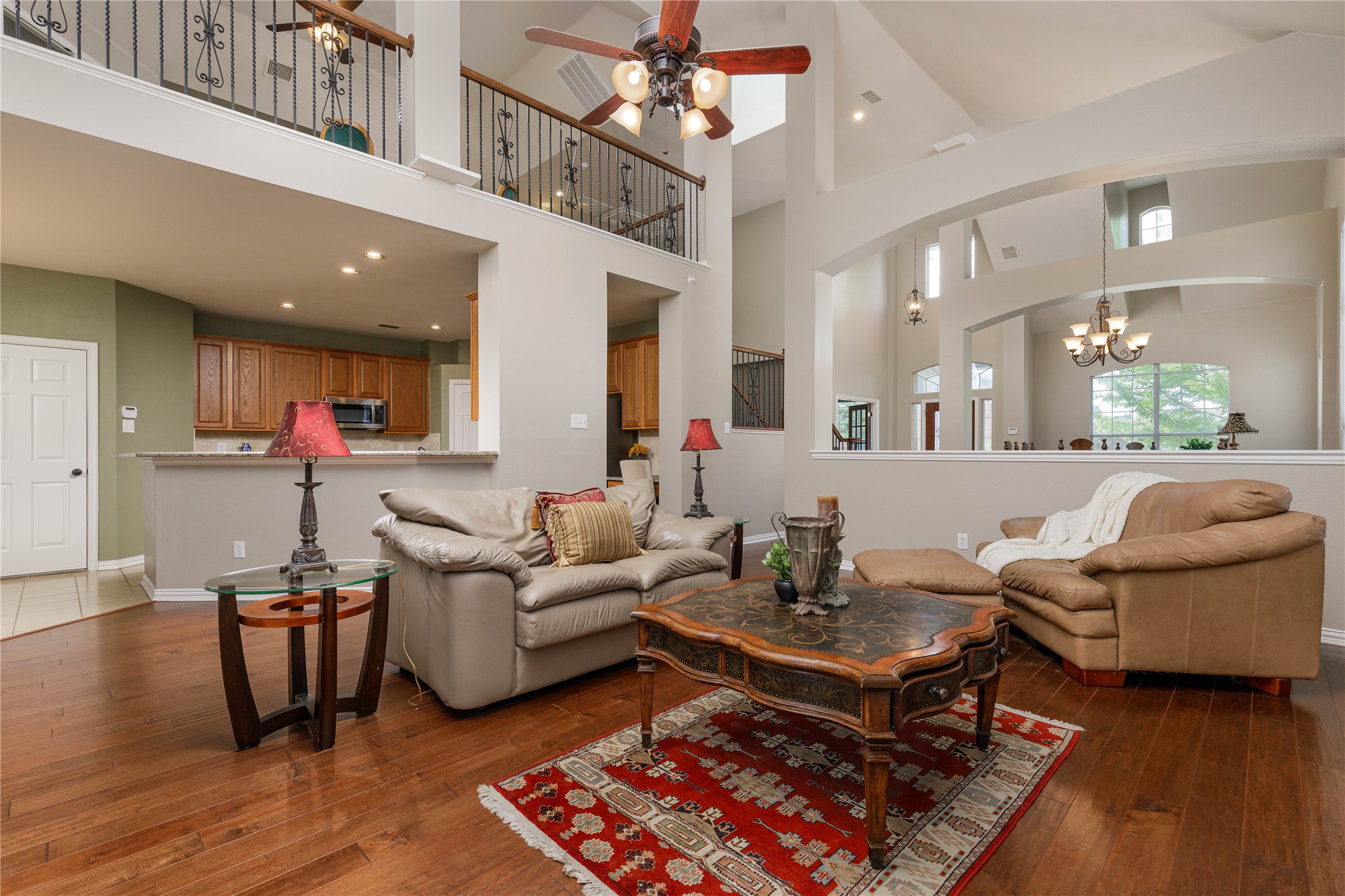 1506 Turning Leaf Lane Garland TX 75040