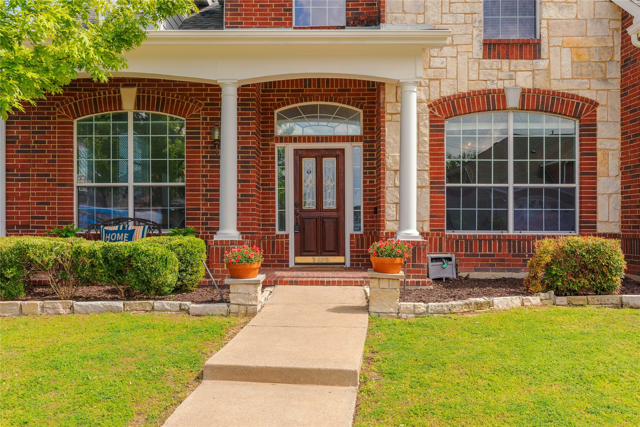 1506 Turning Leaf Lane Garland TX 75040