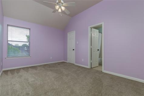 1506 Turning Leaf Lane Garland TX 75040