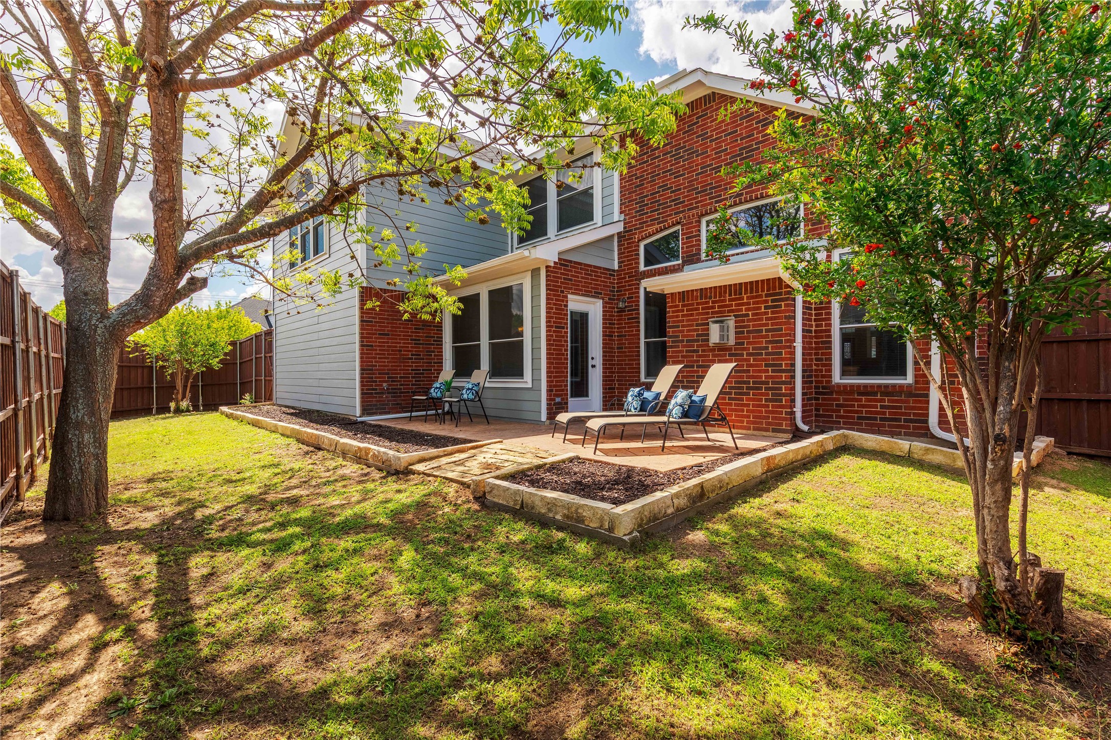 1506 Turning Leaf Lane Garland TX 75040