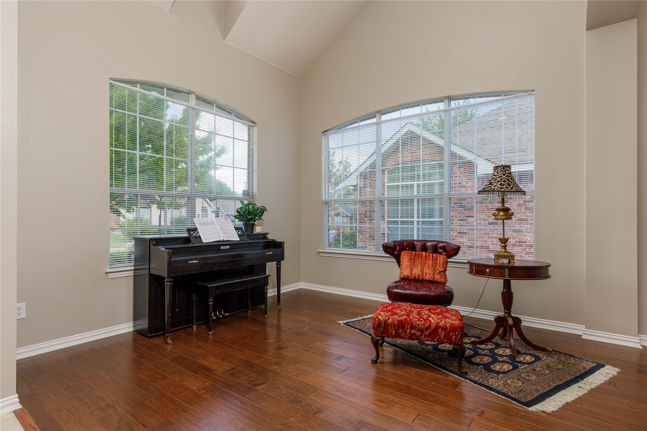 1506 Turning Leaf Lane Garland TX 75040