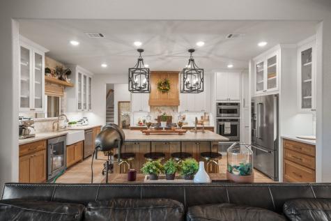 109 County Road 2696 Alvord TX 76225
