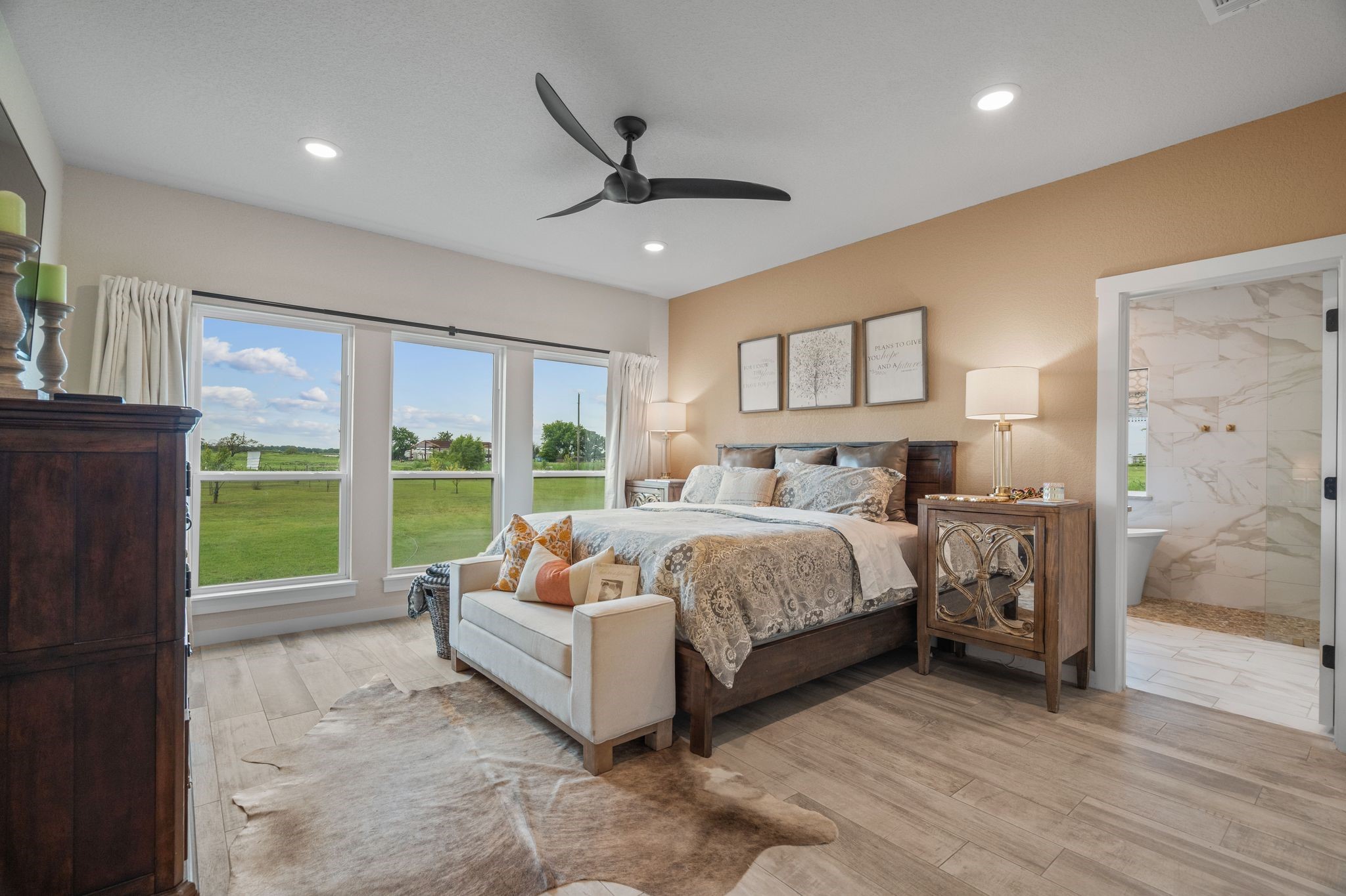 109 County Road 2696 Alvord TX 76225