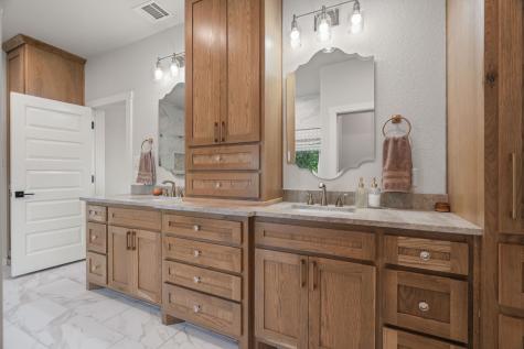 109 County Road 2696 Alvord TX 76225