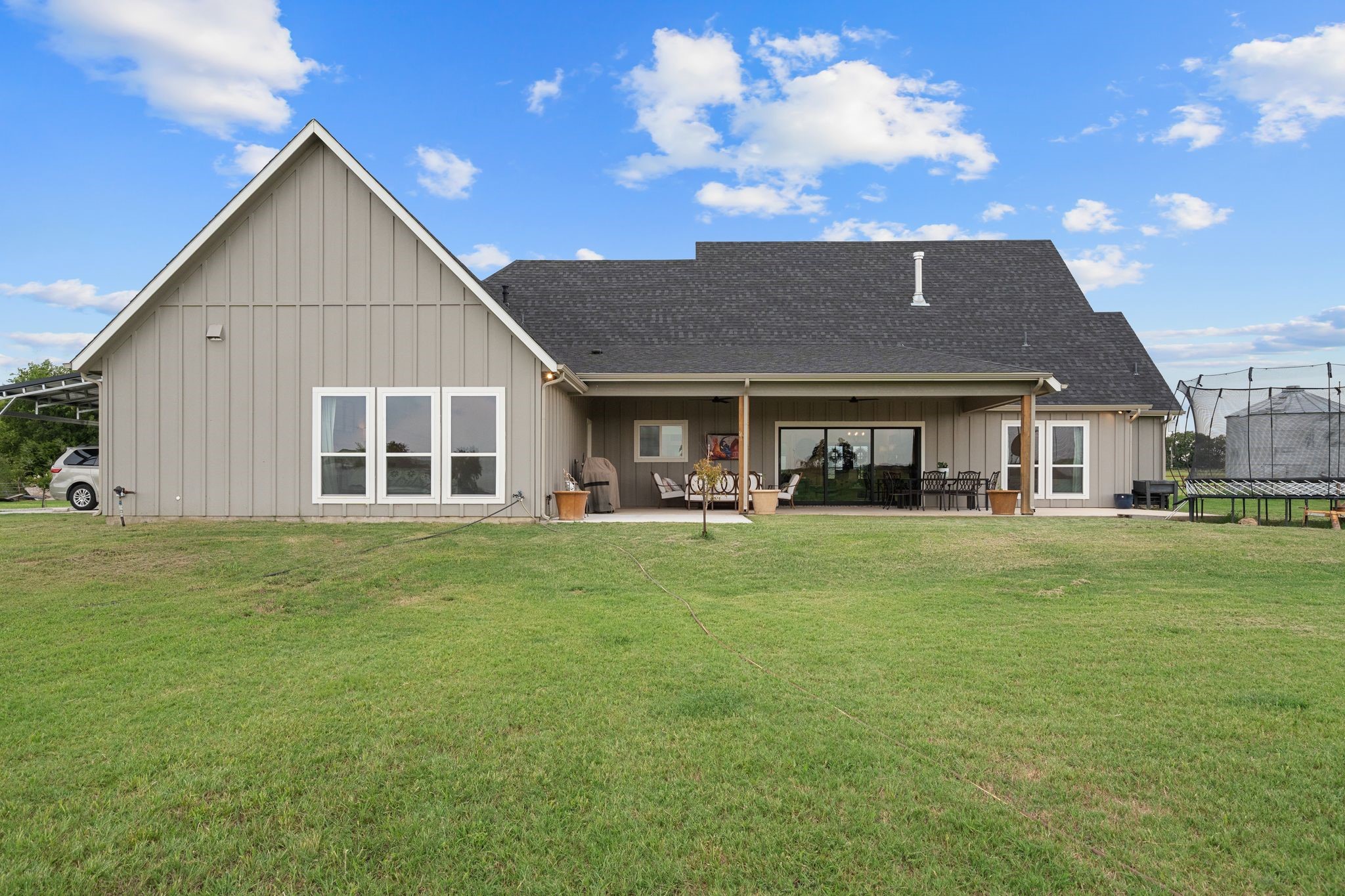 109 County Road 2696 Alvord TX 76225