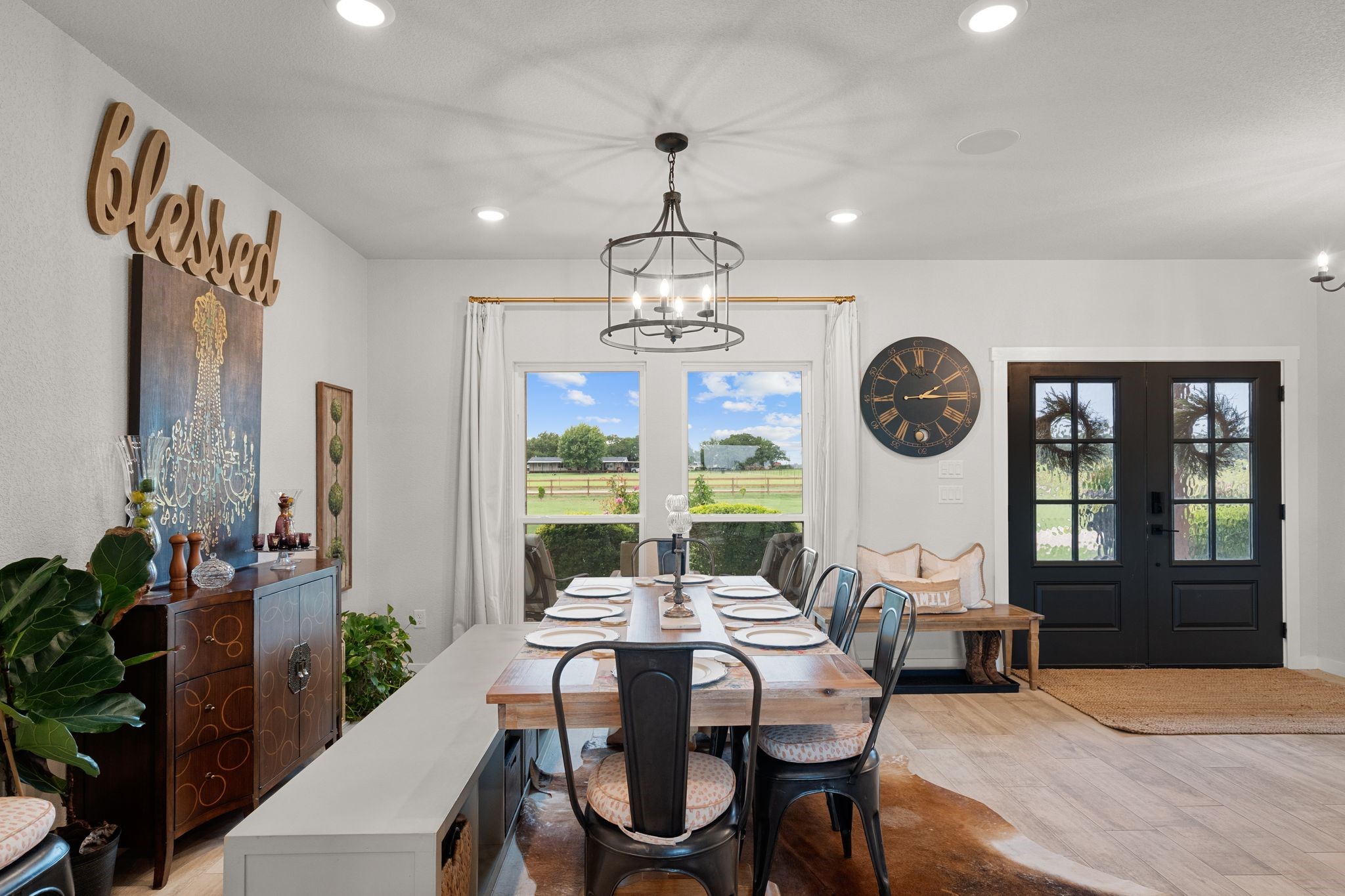 109 County Road 2696 Alvord TX 76225