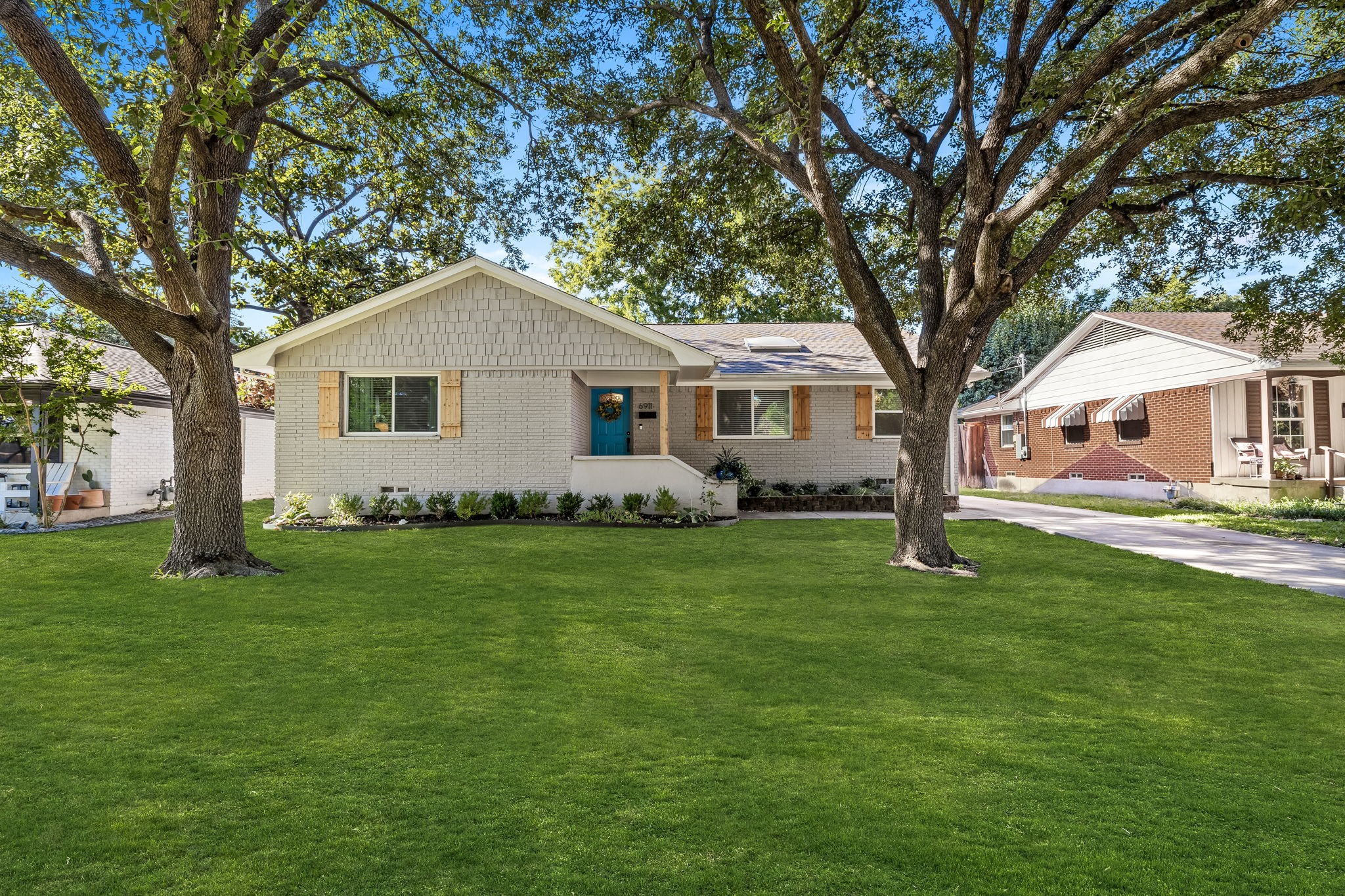 6911 Bucknell Drive Dallas TX 75214