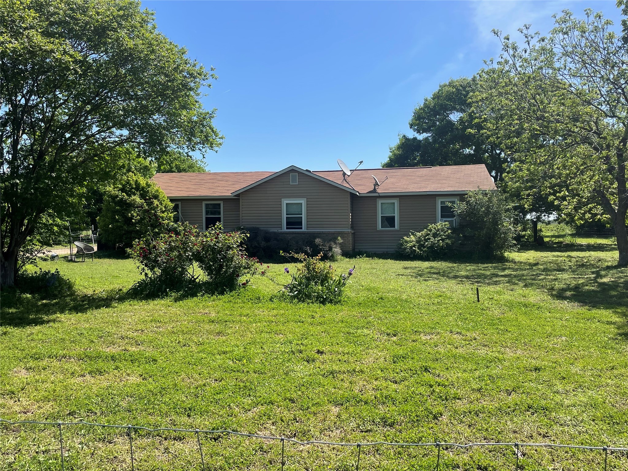 2828 Green Acre Lane Lancaster TX 75146