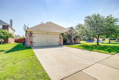 3200 Silver Point Court Mansfield TX 76063