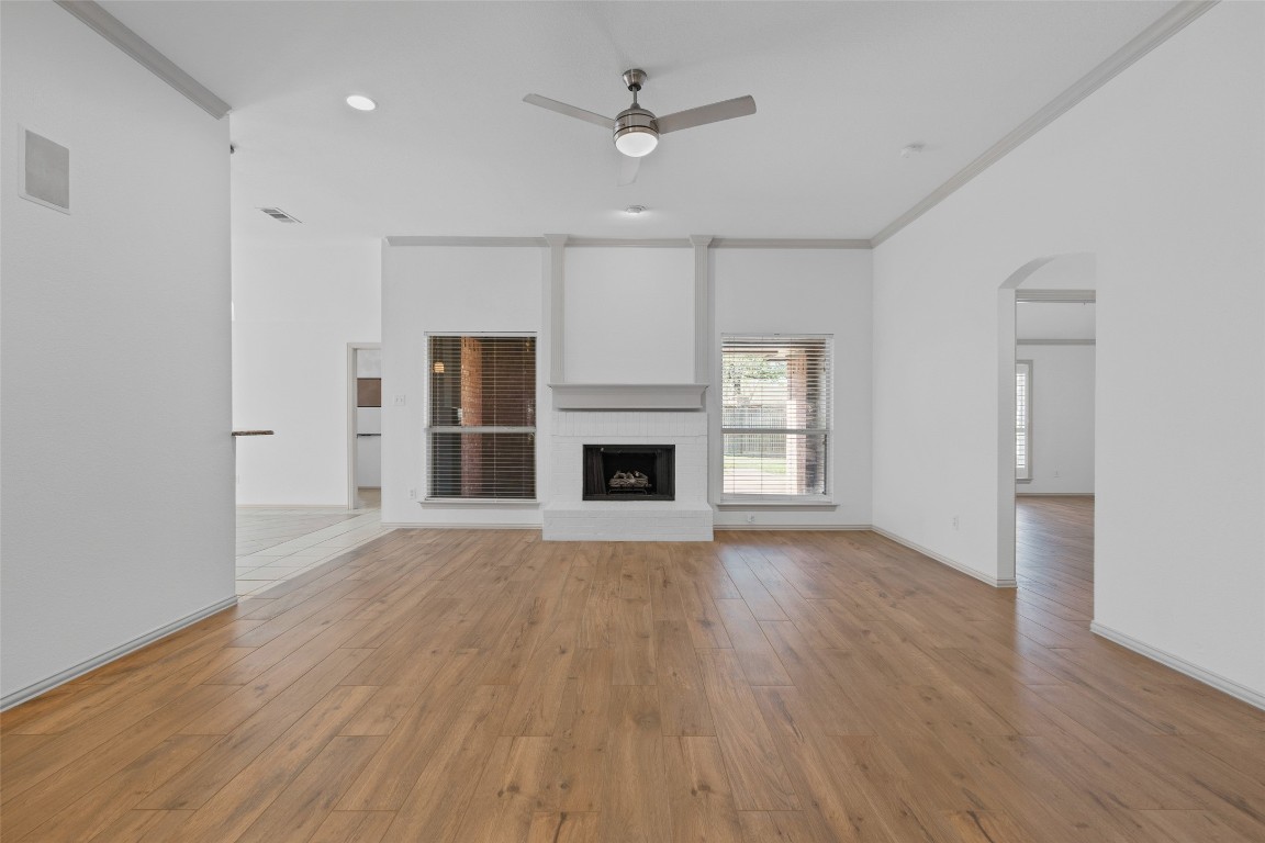 8100 Vine Wood Drive North Richland Hills TX 76182