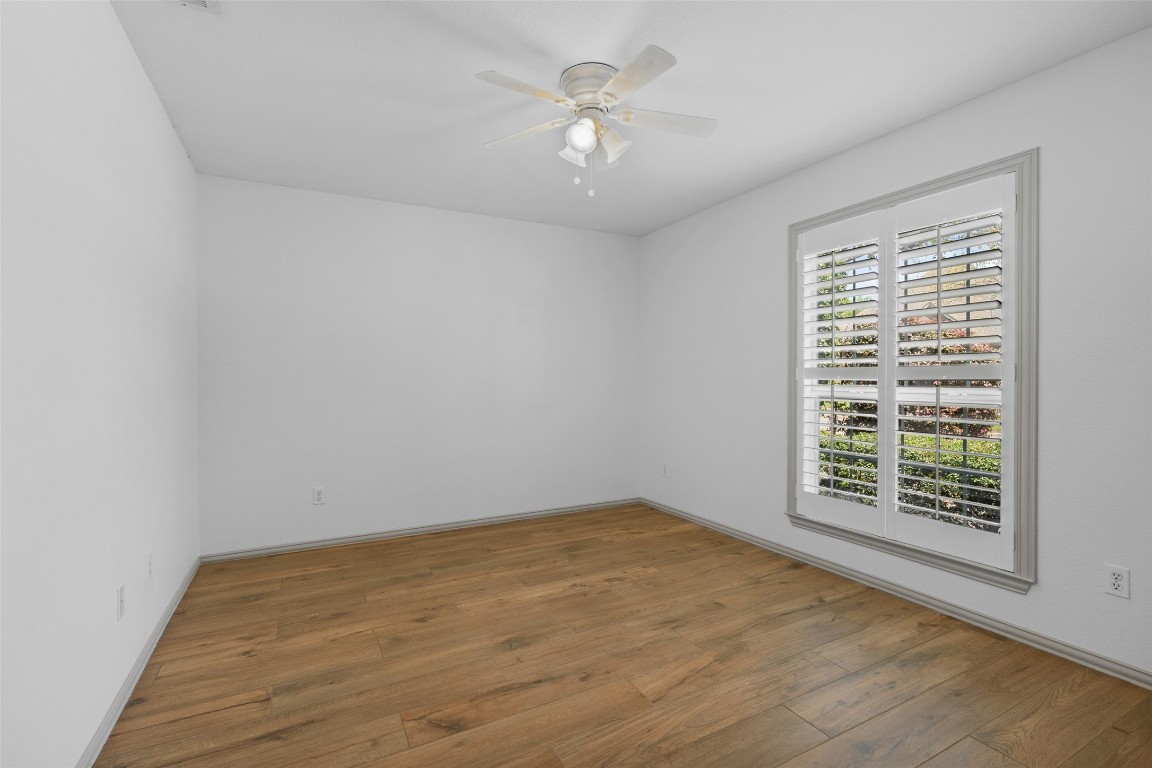 8100 Vine Wood Drive North Richland Hills TX 76182