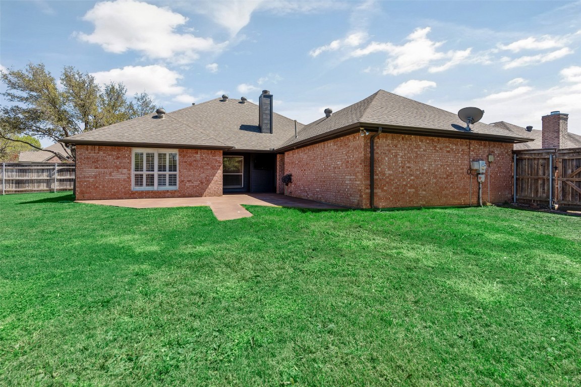 8100 Vine Wood Drive North Richland Hills TX 76182