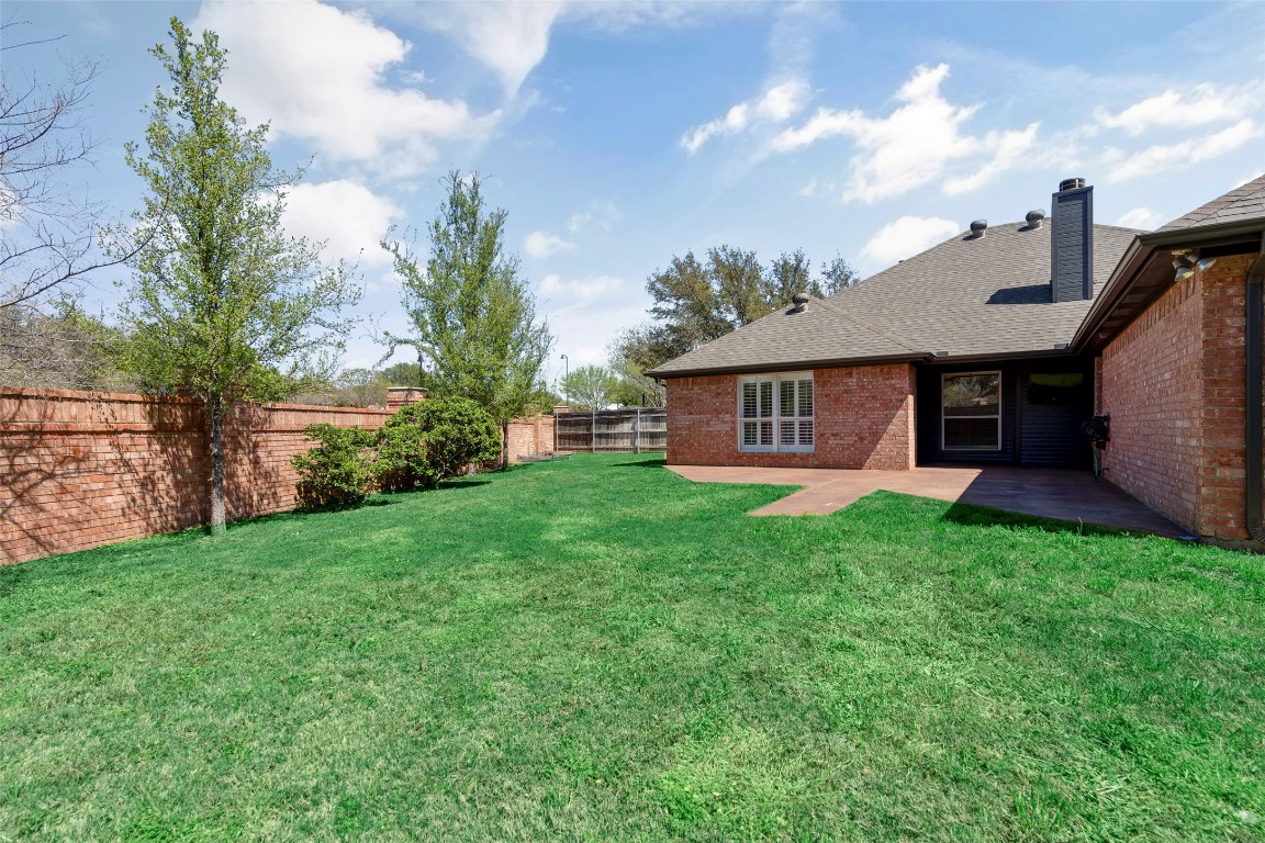 8100 Vine Wood Drive North Richland Hills TX 76182