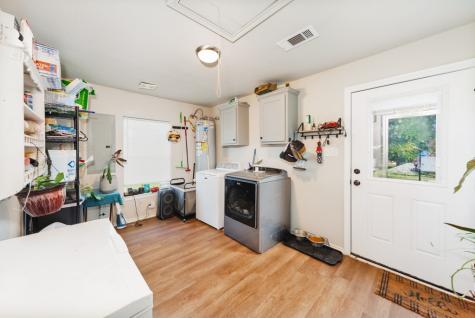 709 W Live Oak Street Alvord TX 76225