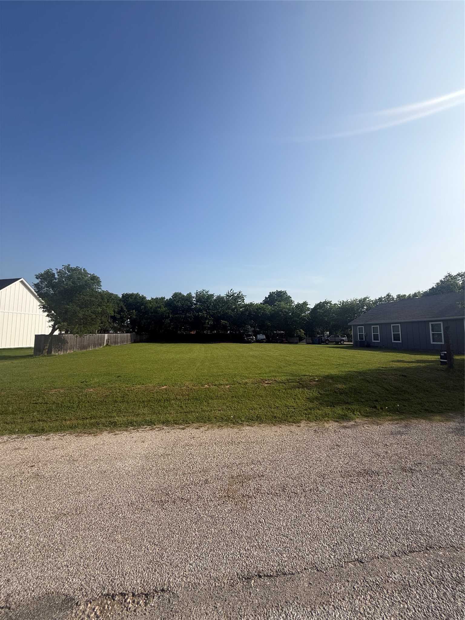 709 W Live Oak Street Alvord TX 76225