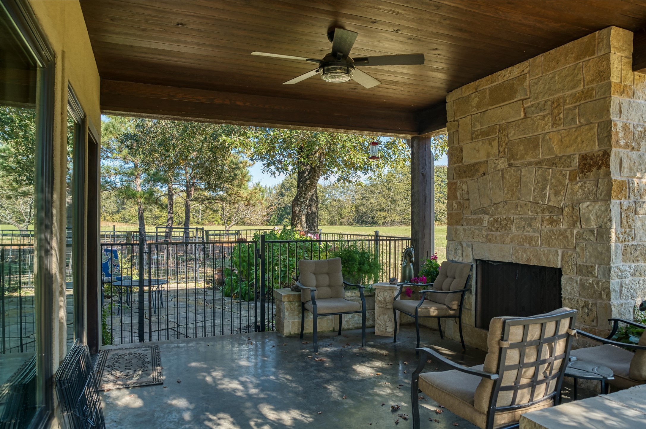 2261-B State Highway 276 Emory TX 75440