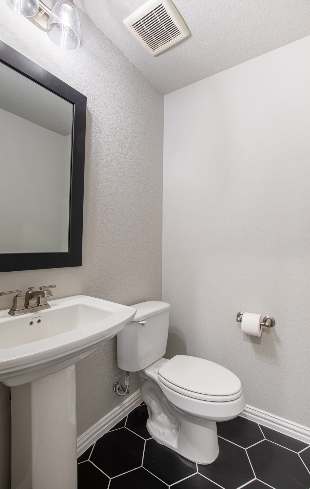 1109 17th Street Argyle TX 76226
