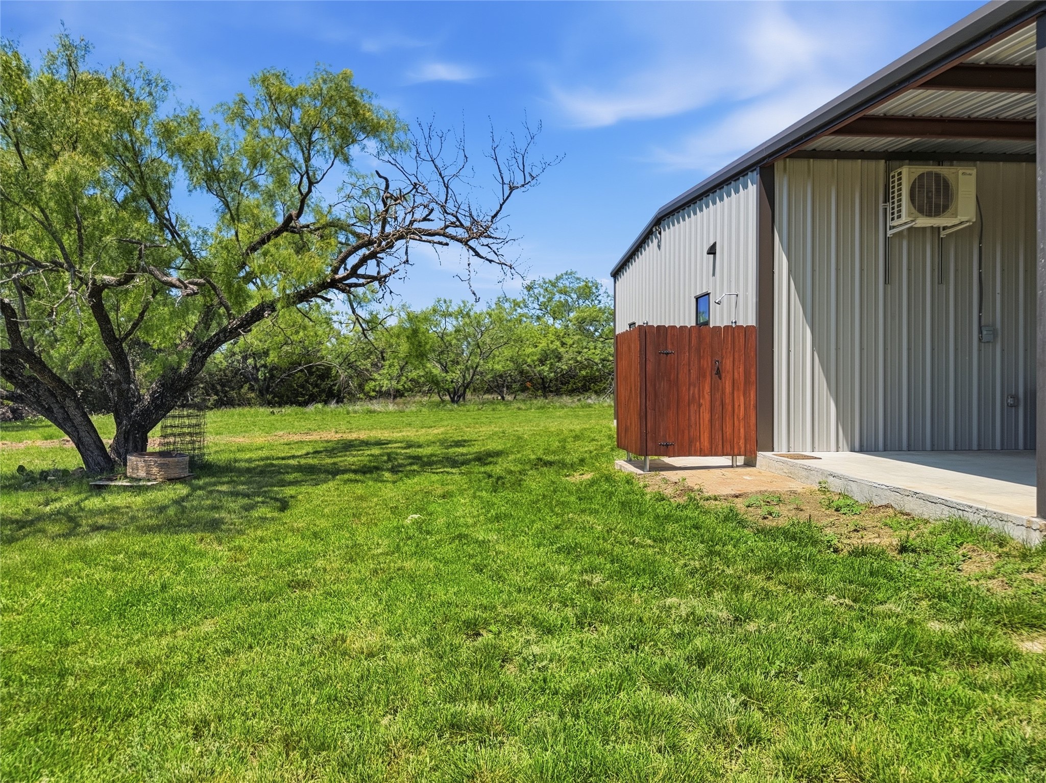 570 Pr 42103 Evant TX 76525