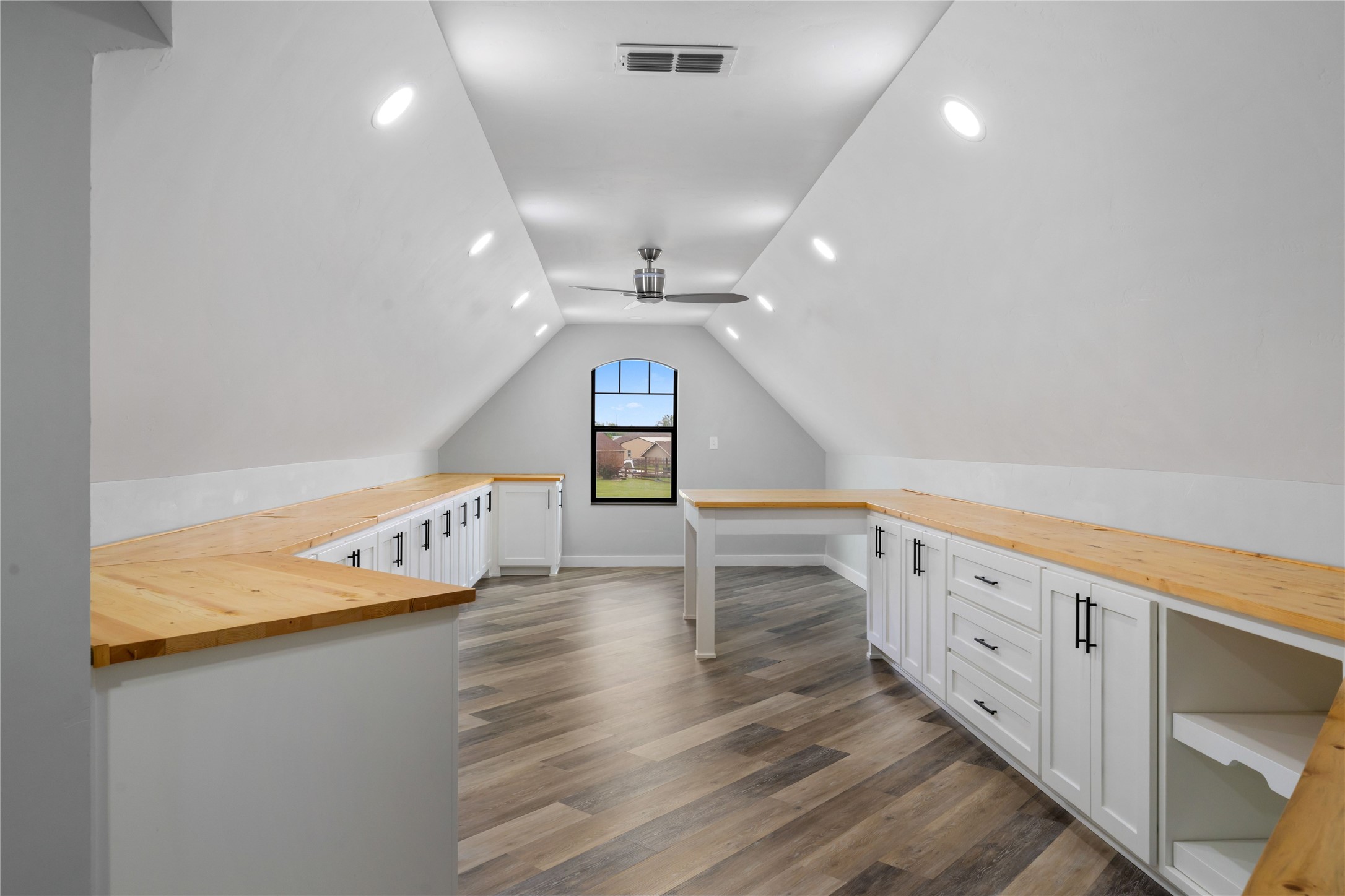 2023 Twin Creeks Circle Pilot Point TX 76258