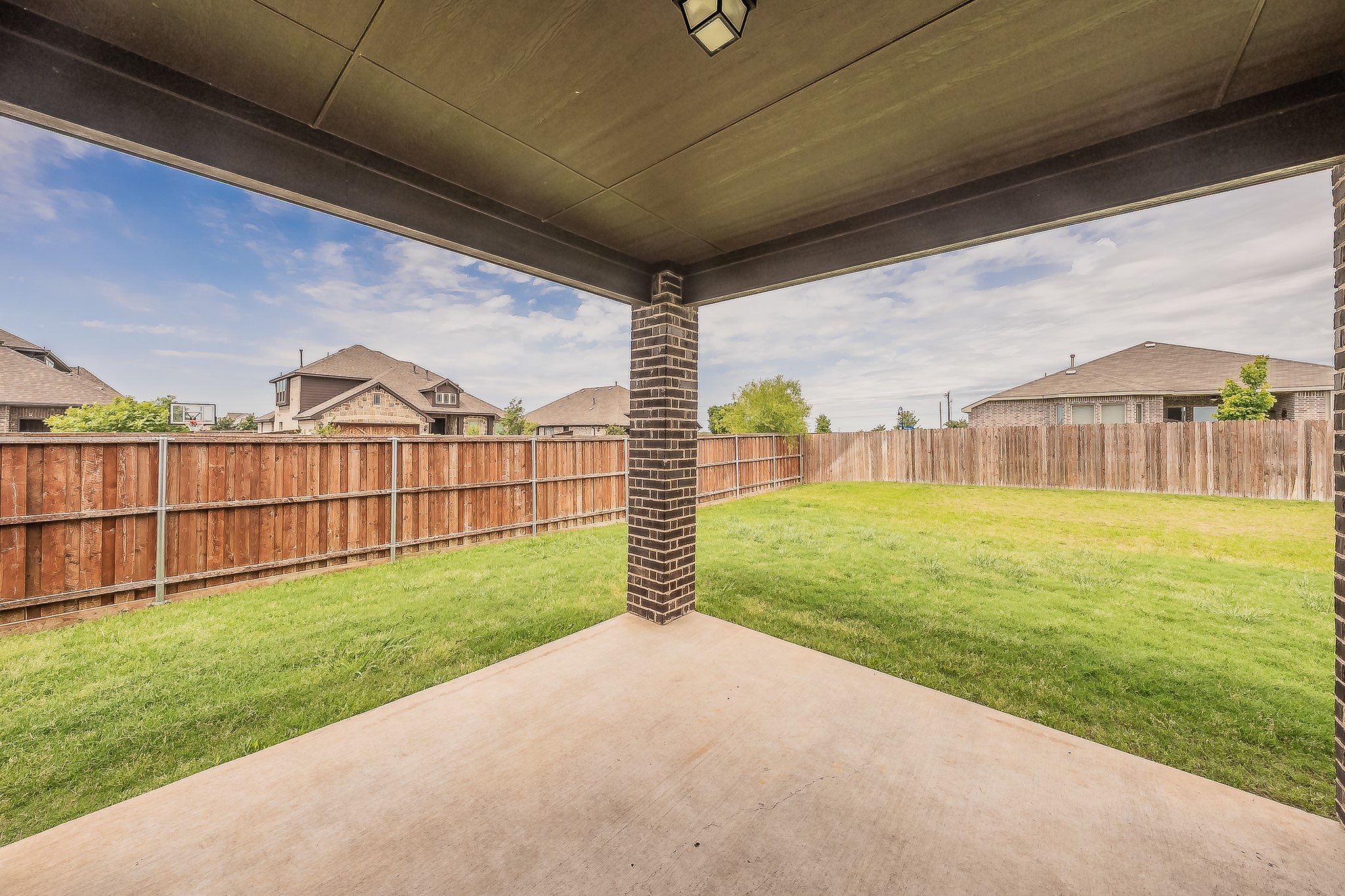 2103 Brookside Drive Royse City TX 75189