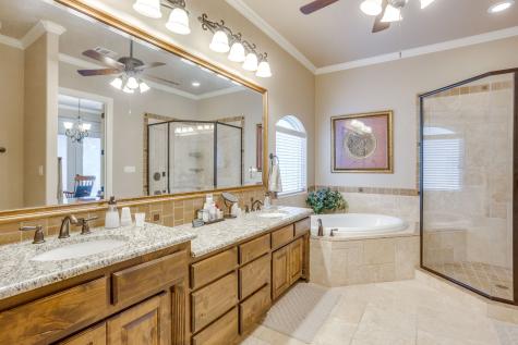 6417 Beacon Vista Circle Granbury TX 76049