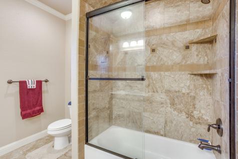 6417 Beacon Vista Circle Granbury TX 76049