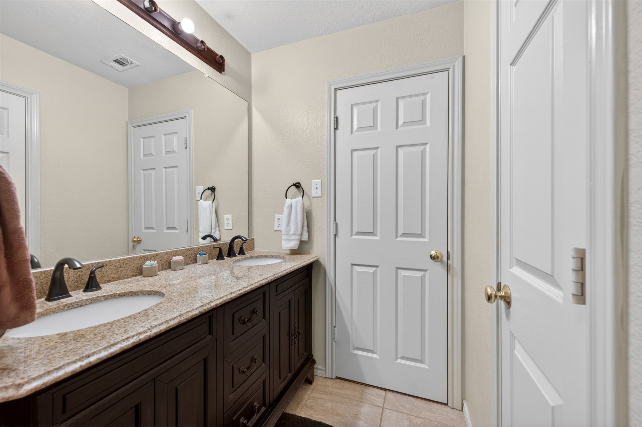 4845 Bellflower Way Fort Worth TX 76123