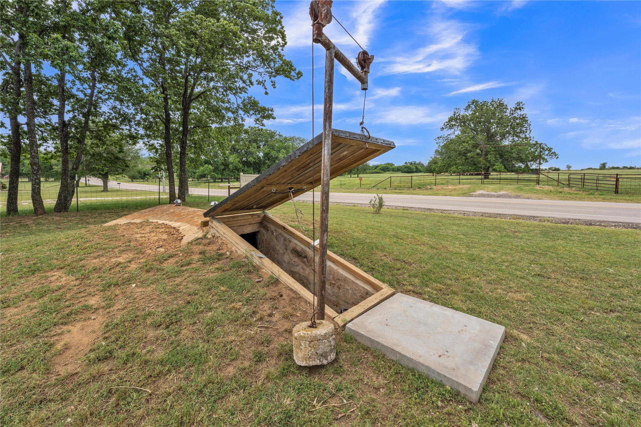 9522 E Fm 174 Bellevue TX 76228