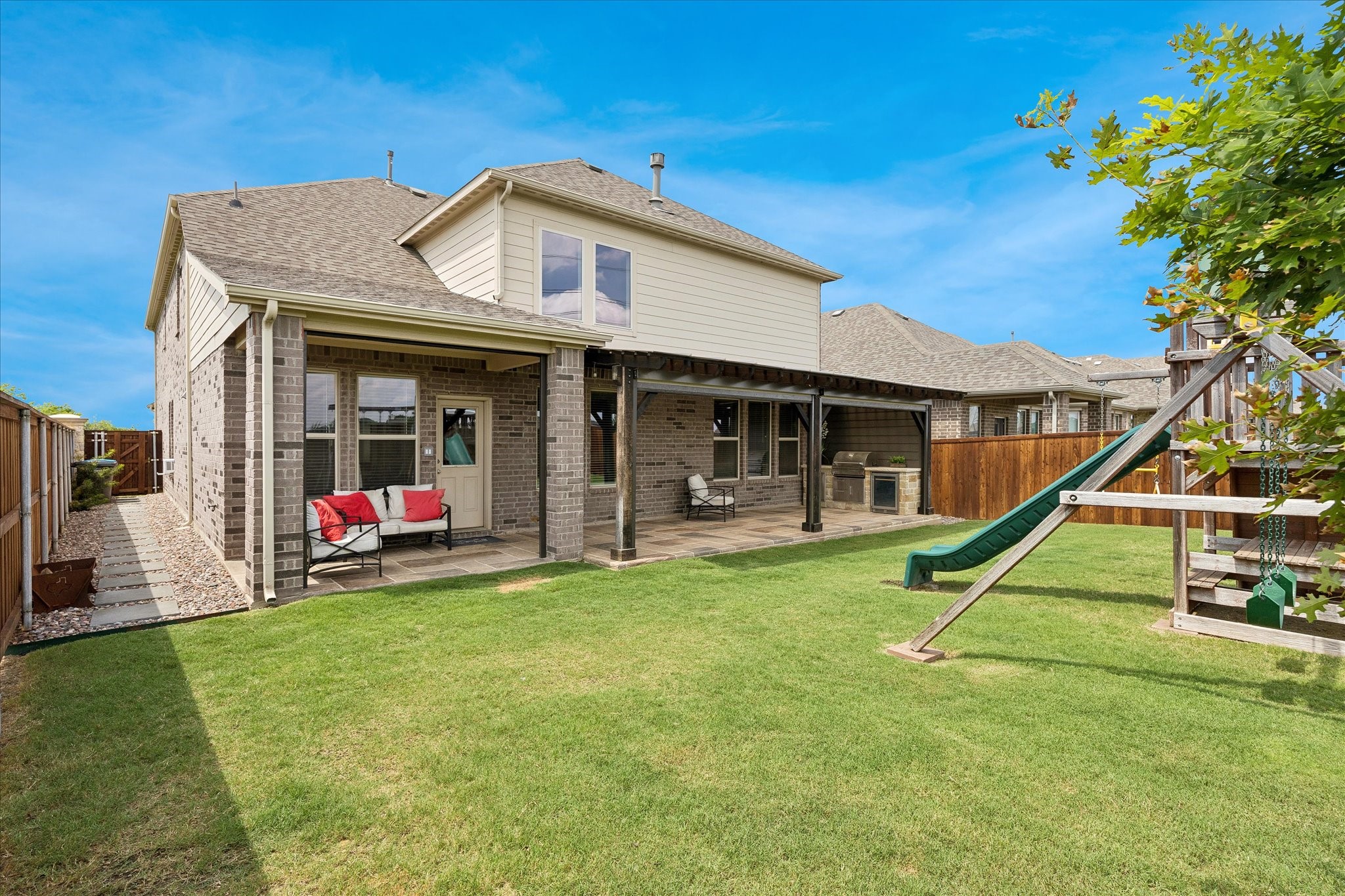 400 Acton Avenue Fort Worth TX 76131