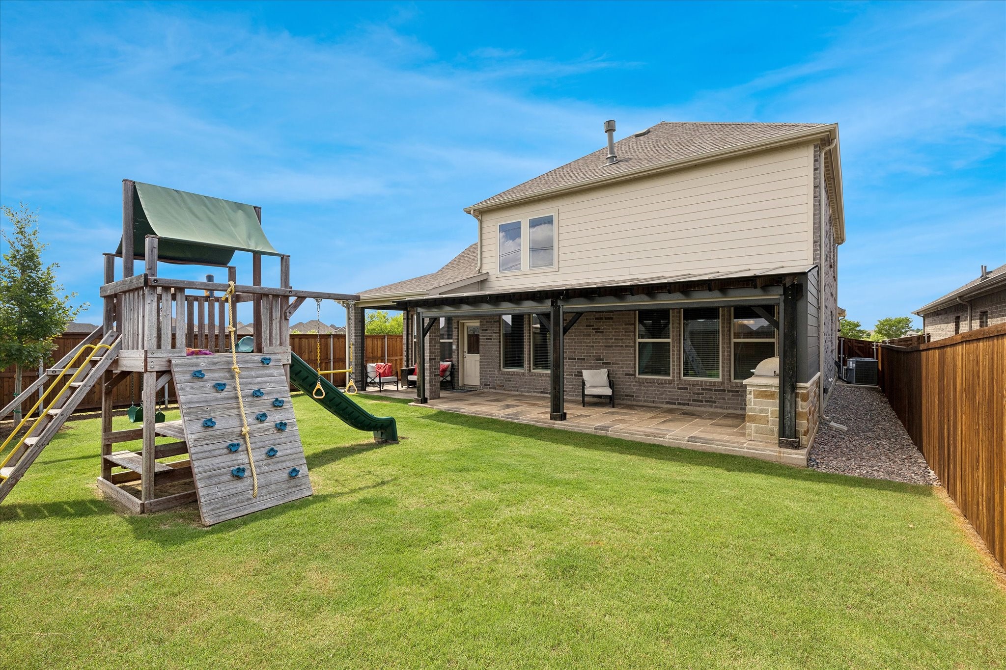 400 Acton Avenue Fort Worth TX 76131