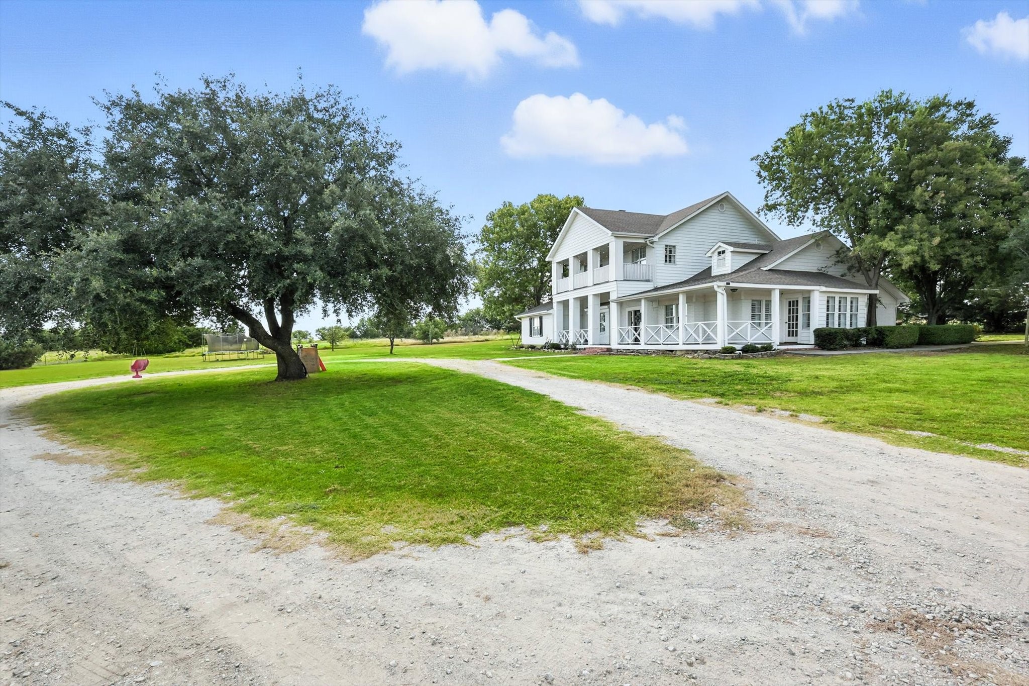 185 Quail Run Court Decatur TX 76234