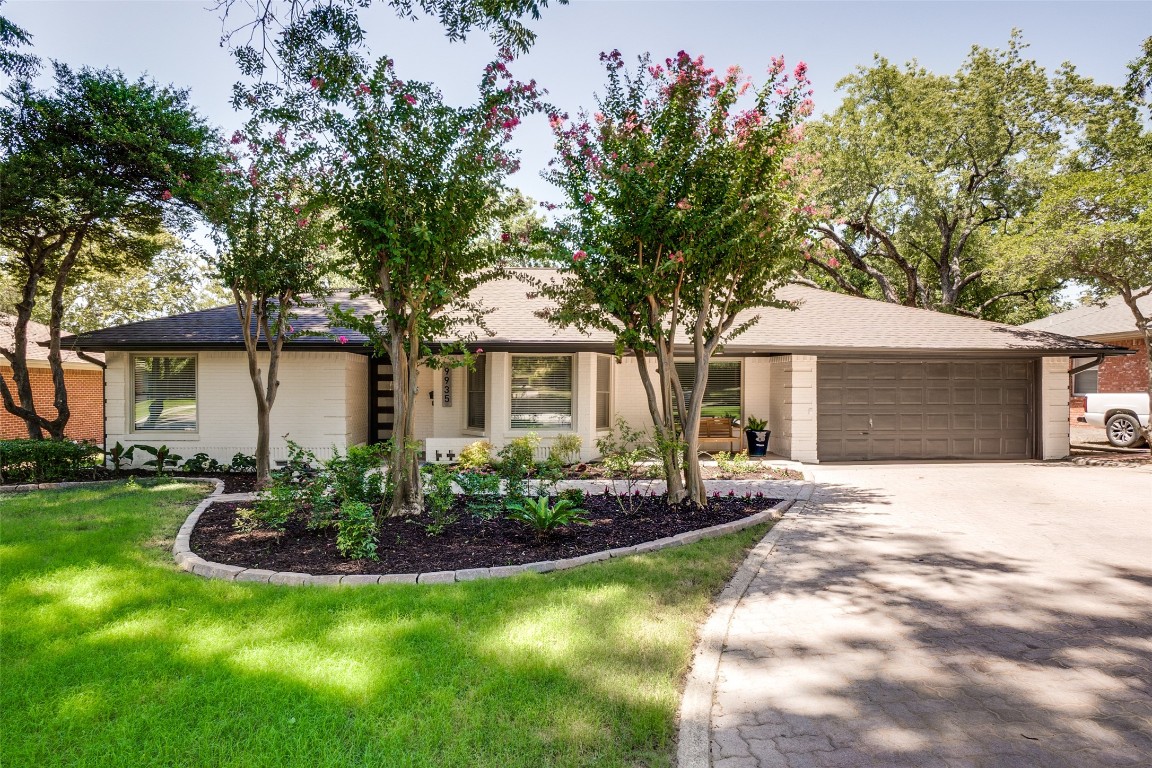 9935 Woodgrove Drive Dallas TX 75218